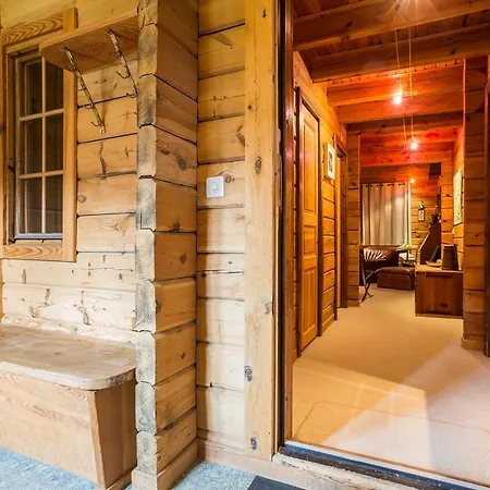 בקתה Chalet Grimaud וורבייה